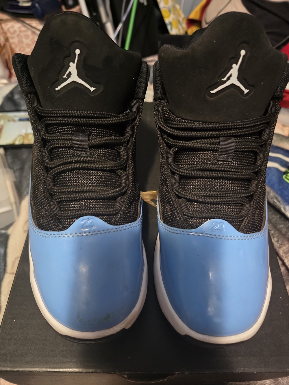 Jordan Kids Basketball Sneakers in Blue and Black